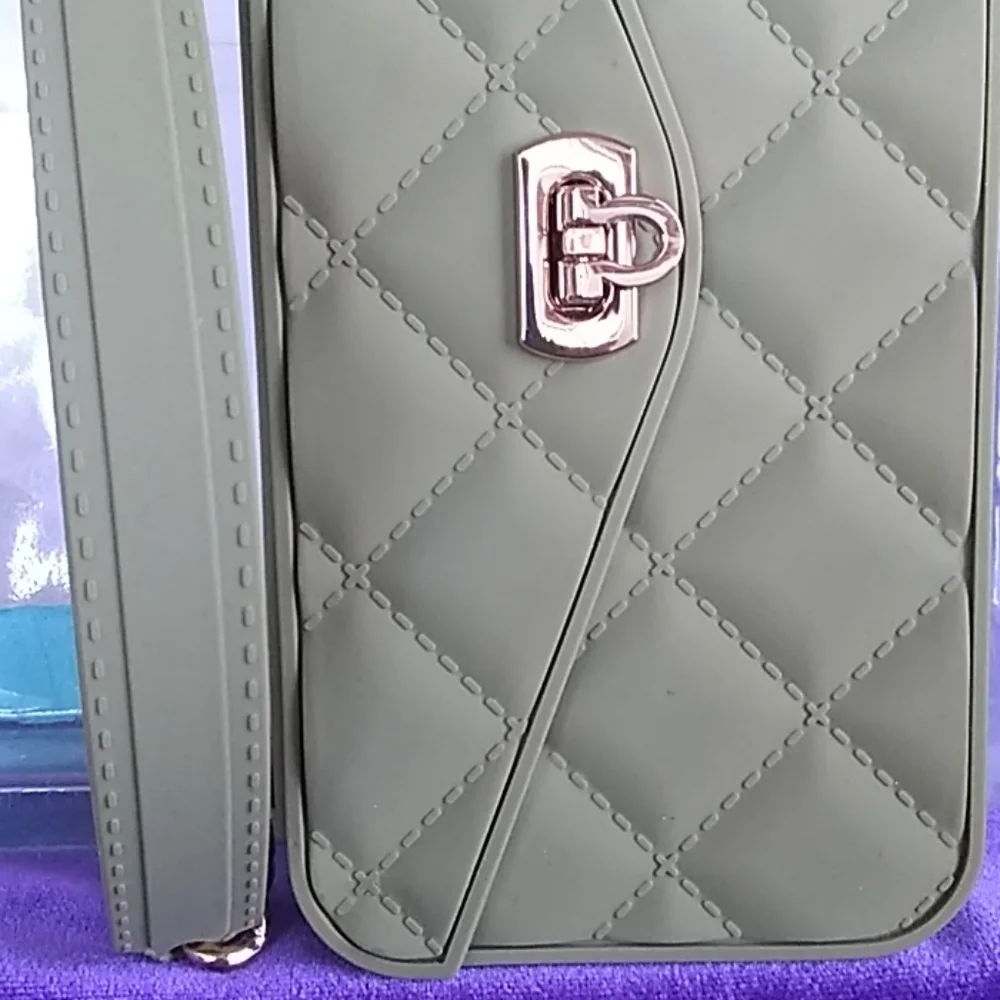 𝅺NIB Pursecase for iPhone 6  Plus